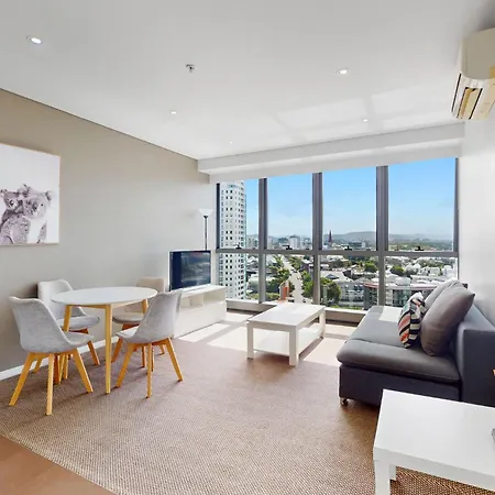 Prime Location City View Meriton Soleil Suite Brisbane Exterior photo